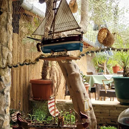 Rooms By The Sea Hvar - 8785 Guest house Hvar Town