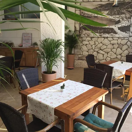 Rooms By The Sea Hvar - 8785 Guest house 3*